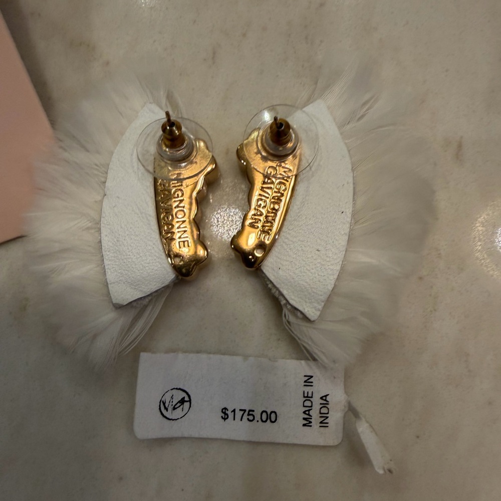 NEW Mignonne Gavigan Ivory Feather Earrings with Crystal Accents - Picture 5 of 11